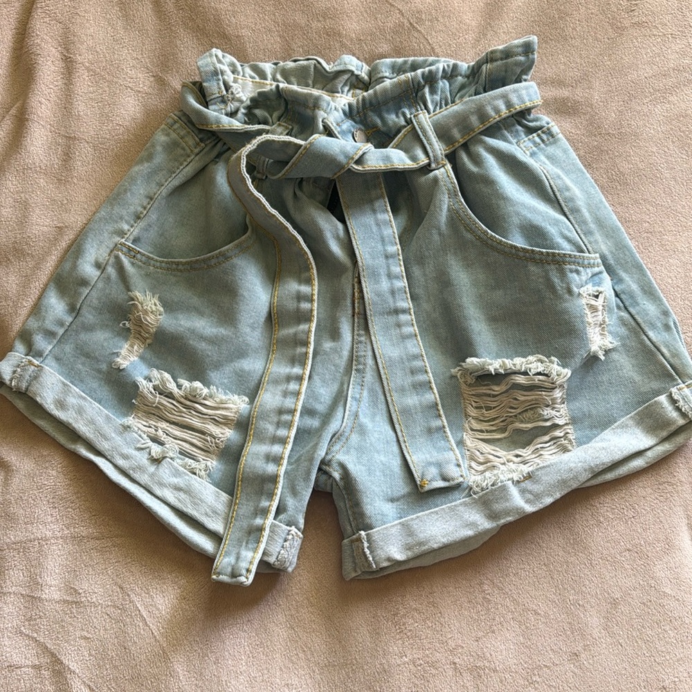 Paper bag denim shorts